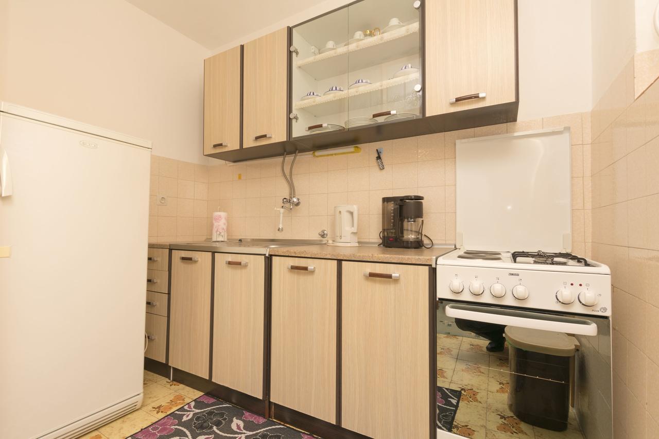 Apartments Visnja Primosten Luaran gambar