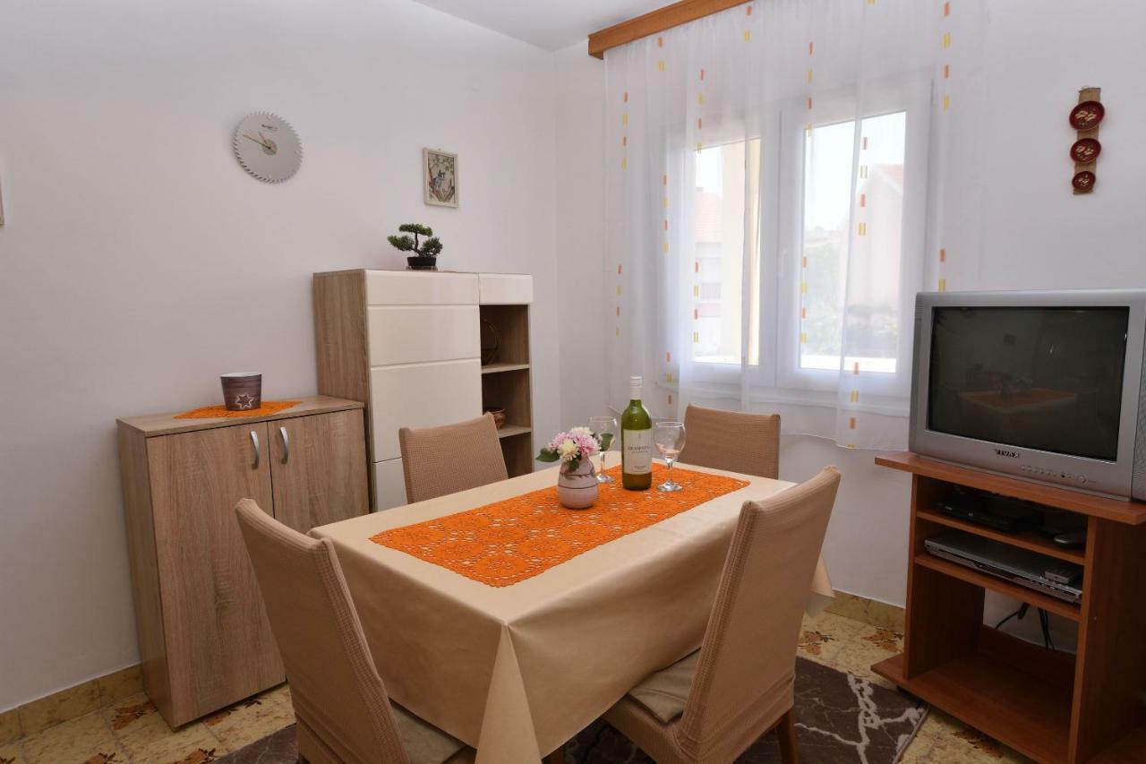 Apartments Visnja Primosten Luaran gambar